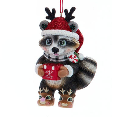 Kurt Adler kerstornament - Wasbeer met warme chocolademelk